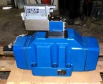Bosch Rexroth Hydraulic Valve 0811404603 0811404576 Very Nice Set-up Usedtakeout. Fixed Price $7350.00.