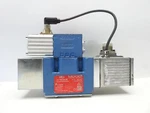 Moog D681Z4195 Proportional Servo Flow Valve D633-7407 Type: P80HXZM6VEA2HC -new. Fixed Price $4495.00.