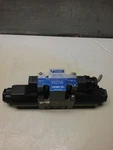 Tokimec Directional Control Valve DG4V-3-7C-M-P7-H-7-52 00798. Fixed Price $70.00.