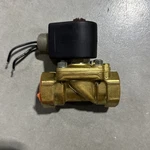 Parker 7C111P3 2-WAY Solenoid Valve With Coil *new*. Fixed Price $99.99.