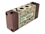 Numatics L11PP452O000000 14.5-145 Psi Pneumatic Manifold. Fixed Price $69.99.