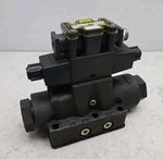 Parker D1VHW4CNYCF56-75 Directional Control Valve 120V 5000PSI Used See Pictures. Fixed Price $314.99.