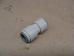 John Guest SK266-001 Tube 3/8" X 14 Mm Push Connect Fitting Lot Of. Fixed Price $12.95.