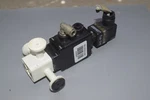 Pharmacia Biotech S100 641 3T91W53A1 Valve W/ Gemu 1215 Indicator #212557-AQ4. Fixed Price $39.99.