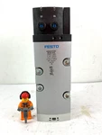 VSVA-B-P53U-ZD-D2-1T1L Festo *nos* Solenoid Valve 560822. Fixed Price $124.95.