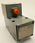Acraflow Servo Valve Cincinnati Milacron 192525 Fa. Fixed Price $125.00.