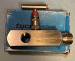 New Old Stock Tyco Anderson-greenwood (agi) Multi-port Gauge Valve M5VES-46. Fixed Price $49.99.
