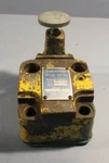 Vickers Pressure Relief Valve F3-CG-06-40 Min 2500 Max 3000. Fixed Price $49.99.