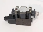 Parker Hannifin D1VW8KVYCH5630 Directional Control Valve Solenoid Assembly. Fixed Price $99.99.