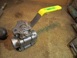 Apollo 86A-105-01 1" Npt Ball Valve Quarter Turn 316 Stainless Steel. Fixed Price $150.00.