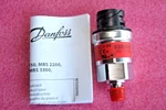 Danfoss 060G6140 Pressure Transmitter Mbs 32R. Fixed Price $395.00.
