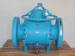 Warren Ponhan "x 8" 600# Rf Trunnion Ball Valve A105 Fig#: 5605-T35DHRG. Fixed Price $5199.00.