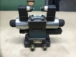 Bosch 9810231441 Directional Valve 9810161154 / 9000010256 #12A67PR2. Fixed Price $175.00.