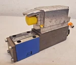 Bosch Hydraulic Control Valve 1815109209 1837001362 581 233 R214 FD487. Fixed Price $1710.46.