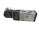 Ingersoll Rand M813SD-024-D-G Double Solenoid Valve 24VDC Nsnp. Fixed Price $62.00.