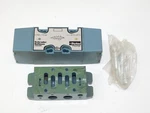 Parker Pneumatic Schrader Bellows 29104PP Linear Directional Valve Bar Module. Fixed Price $119.00.