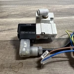 Smc Solenoid Valve VKF334Y-5DZ-01F-Q Pneumatic Automation. Fixed Price $49.88.