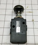 Norgren 03-0604-22 Inline Palm Button Air Valve 1/4" Npt 03060422 2-10 Bar. Fixed Price $92.00.