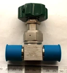 Swagelok SS-DSV51 Hi Purity Pressure Diaphragm Sealed Valve 1/4" Female Vcr. Fixed Price $274.95.