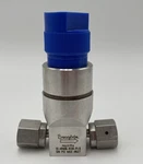 Unused Swagelok High Flow Gas Pressure Regulator SS-HFM3B-VCR4-P1-B 500PSI. Fixed Price $179.99.