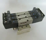 (lot Of 3) Smc Pneumatic Solenoid Valves + Manifiold VZ2350. Fixed Price $59.99.
