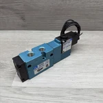 Mac Valves 811C-PM-501CA-152 Solenoid Pneumatic / Air Valve, 24VDC Coil, New. Fixed Price $99.99.
