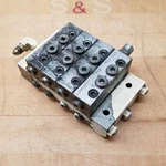 Lubriquip 4 Port Hydraulic Manifold, MSP-20S; MSP-25S; (2) MSP-10S Used. Fixed Price $34.19.