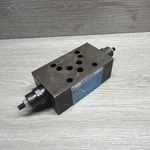 Eaton Vickers 867332 DGMFN-5-Y-A2W-B2W-30 Sandwich Style Flow Control Valve. Fixed Price $59.99.