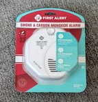 First Alert SCO5CN Combo Smoke Carbon Monoxide Detector -brand New Free Shipping. Fixed Price $29.99.