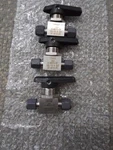 3-PARKER 4A-MB6LPFA-SSP 316 S.s. 1/4 Ball Valve 3000 Psig Brand New. Fixed Price $75.00.