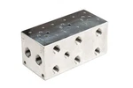 Hydraulic Bar Manifold Series Section 1/2 Nptf 3000 Psi Daman AD03S032P. Fixed Price $253.50.