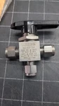 Whitey Swagelok 40 Series Way Ball Valve 1/4" SS-43XTS4 Similar To SS-43XS4. Fixed Price $45.00.