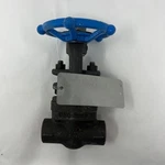New Smith 1/2" Gate Valve Body A105 Stem 13CR Fig. 0870 0000W. Fixed Price $38.89.