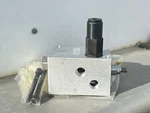 New Daman Hydraulic Valve Manifold 0708 C26852 Revo Implement Phoenix Harrow. Fixed Price $34.30.