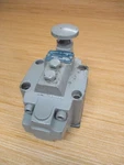 Sperry Vickers XCG-06-3F-21 Reducing Valve XCG063F21. Fixed Price $319.77.