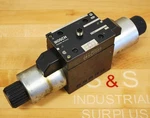 Bosch 081WV10P1V1018WC024/00 E51 Hydraulic Solenoid Valve - Used. Fixed Price $126.34.