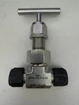 Parker / Swagelok 8Z(A)-U12LR-G-SS 13PH Union Bonnet Valve. Fixed Price $20.00.