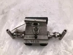 Whitey SS-M3NBF8-FL-G 316 Stainless Steel Valve Manifold 3760/6000PSI. Fixed Price $24.99.