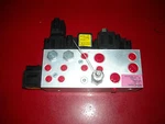 Eaton Vickers MCD-7818 Hydraulic Manifold Valve. New!. Fixed Price $229.99.