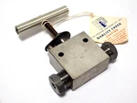 Hip 10-11AF4 2-WAY Straight Taper Seal Valve 1/4" Od 10,000PSI Nos!. Fixed Price $28.22.
