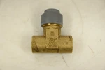 Honeywell V5862A2039 Electric Globe Control Valve, 1/2" Pipe Size, Brass. Fixed Price $25.19.