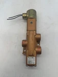 Versa VSG-3521-A120 Pneumatic Directional Valve, Brass (used). Fixed Price $129.95.