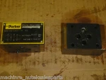 Lot Of (2) Parker Hydraulic Check Valve. Fixed Price $90.00.