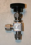 1/4" Tube Od 316SS Angle Needle Valve Whitey Swagelok SS-1VS4-A. Fixed Price $19.20.