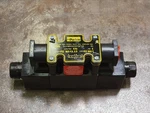 Surplus New Parker Filtration D1VW004CNYGF45 Hydraulic Directional Valve , 12. Fixed Price $368.00.