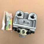 Bendix Relay Brake Valve 909828 (new Flyer Part 6383405). Fixed Price $119.95.
