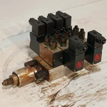 Koganei Pneumatic Solenoid Valve Assembly W/ 200-4E2-39 (4X), Manifold. Fixed Price $139.99.
