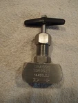 Dragon No. 10M053T 6000LB Needle Valve 316 Stainless 1/4" Fmpt "t" Handle. Fixed Price $25.00.