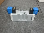 Parker H22VXBG0B9C Double Solenoid Position Valve 24 Vdc 145 Psig New. Fixed Price $119.99.