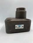 Vickers Check Valve 358458, C5G 825 Genuine-new. Fixed Price $830.00.